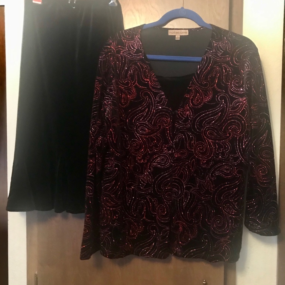 Fancy red and black top black skirt velveteen.